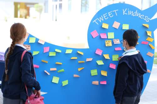 Tweet Kindness